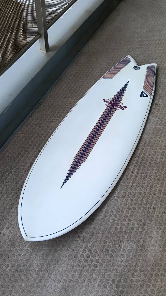 ★☆新品未使用!!LOST RNF RETRO 5`4 C4 29.25L ロスト ラウンドノーズフィッシュ レトロ 5`4 C4 29.25L☆★拍卖