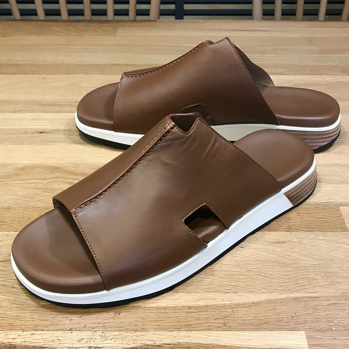 【新品同様】エルメス ファラオ サンダル レザー ブラウン ホワイト #42 約27cm 15540拍卖