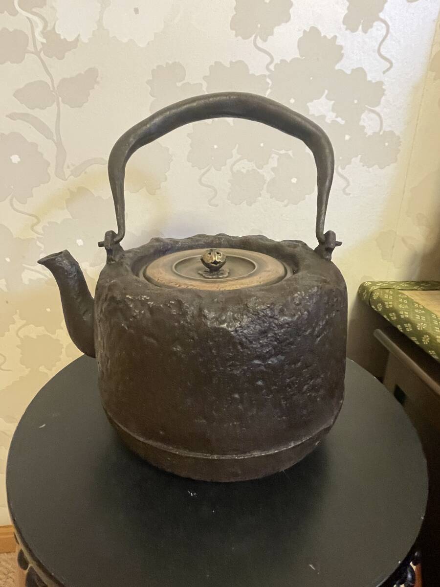 龍文堂造 煎茶道具 時代物 古作 鉄瓶 銅蓋 岩肌 茶器 茶道具 拍卖