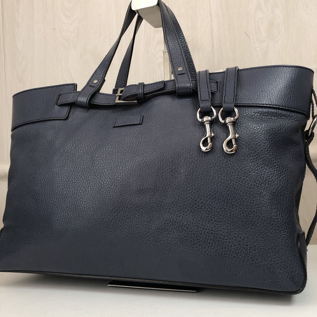 希少●グッチ GUCCI トートバッグ ハンドバッグ ショルダーバッグ メンズ ビジネス 大容量 A4 書類かばん オールレザー 本革 ネイビー 紺 拍卖