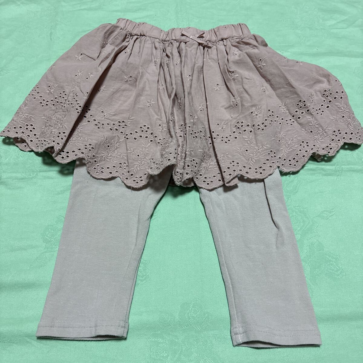 ◇bellwink スカッツ レギンス付きスカート 95cm レース刺繍 ベビー キッズ 女の子 くすみピンク ピンクベージュ拍卖