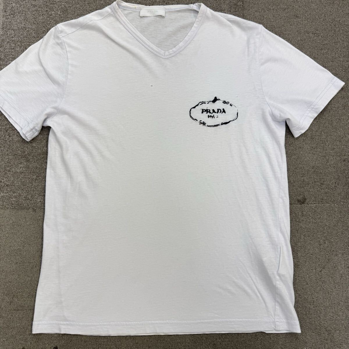 97『最高峰』 PRADA プラダ Vネック 半袖 Tシャツ トップス カットソー ロゴ刺繍 グレー Mサイズ拍卖