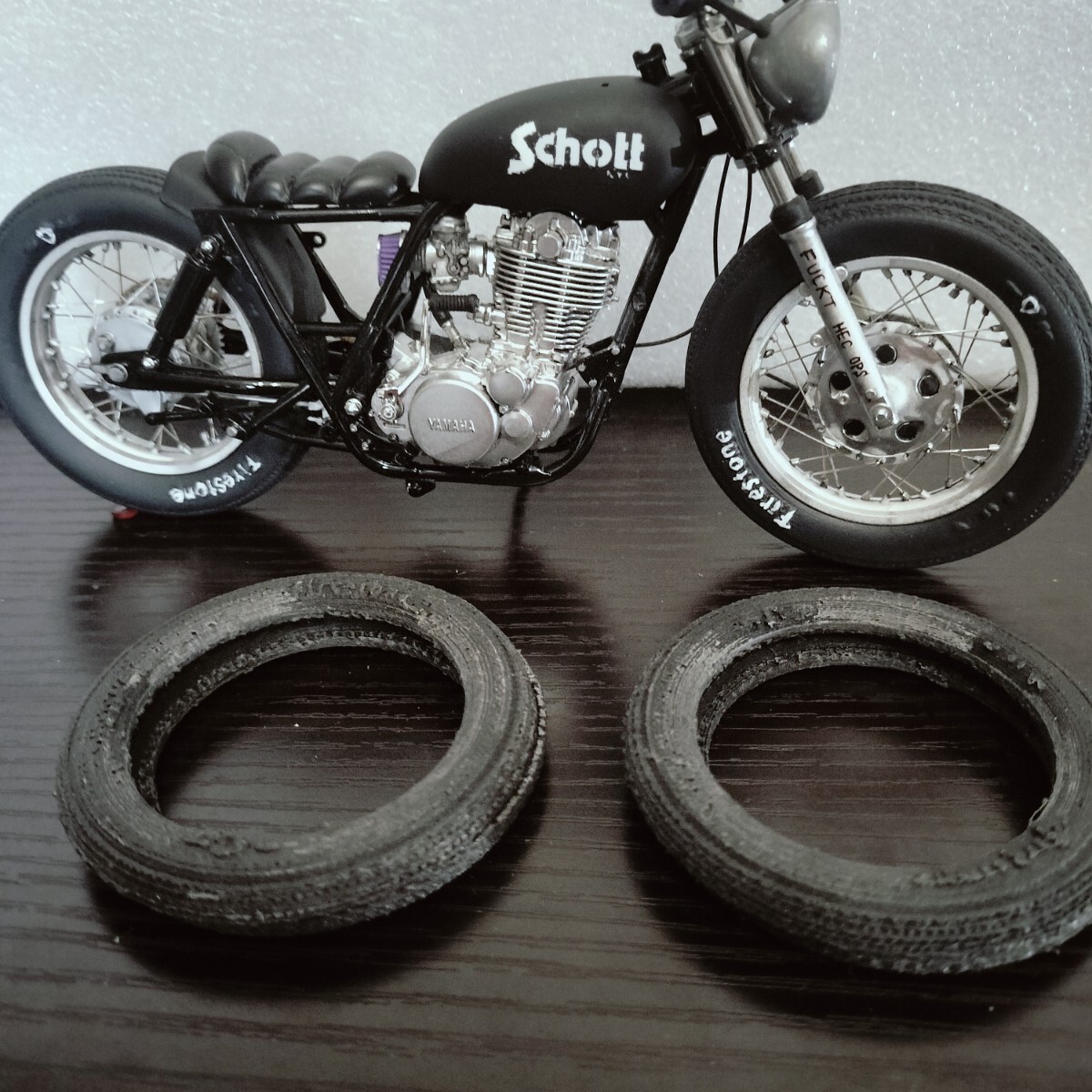 1/12 Firestone風ビンテージファットタイヤ sr400 アオシマ拍卖