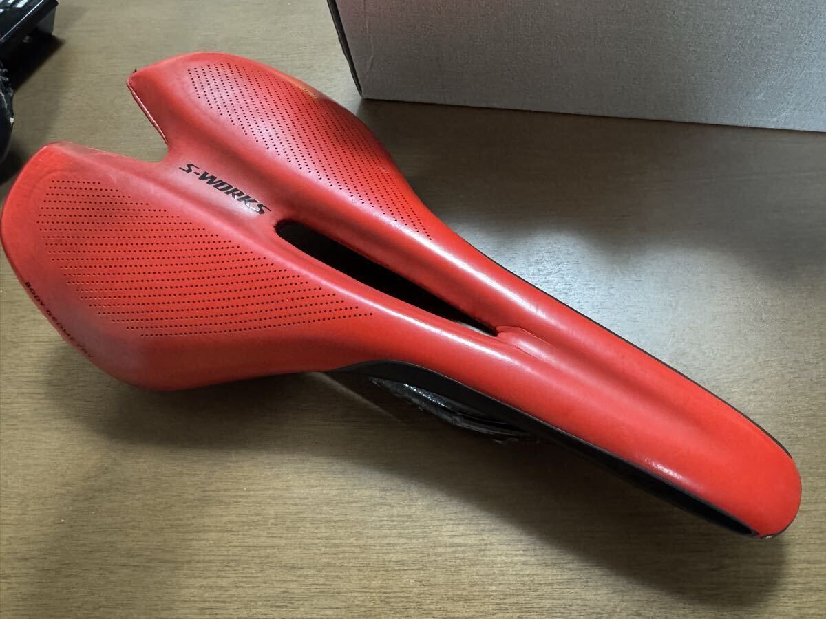 【1円スタート】S-Works ロードバイク Toupe 143mm サドル レッド 赤 スペシャライズドSpecialized 拍卖