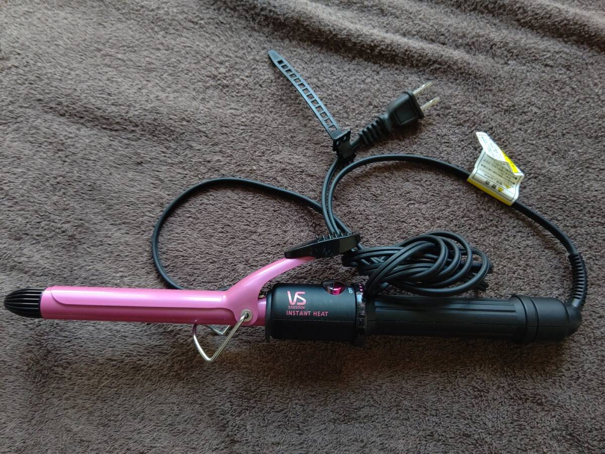 18 VIDAL SASSOON ヴィダルサスーン Conair Instant Heat カーリングアイロン VSI-1904 2014年製 拍卖