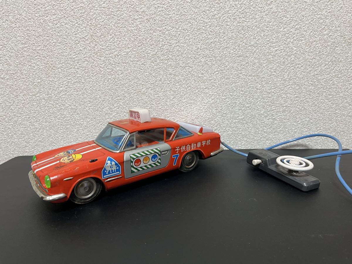 フィアットFIAT 2300S 子供自動車学校 教習車 当時物 長約27.5cm 昭和レトロ 自動車拍卖