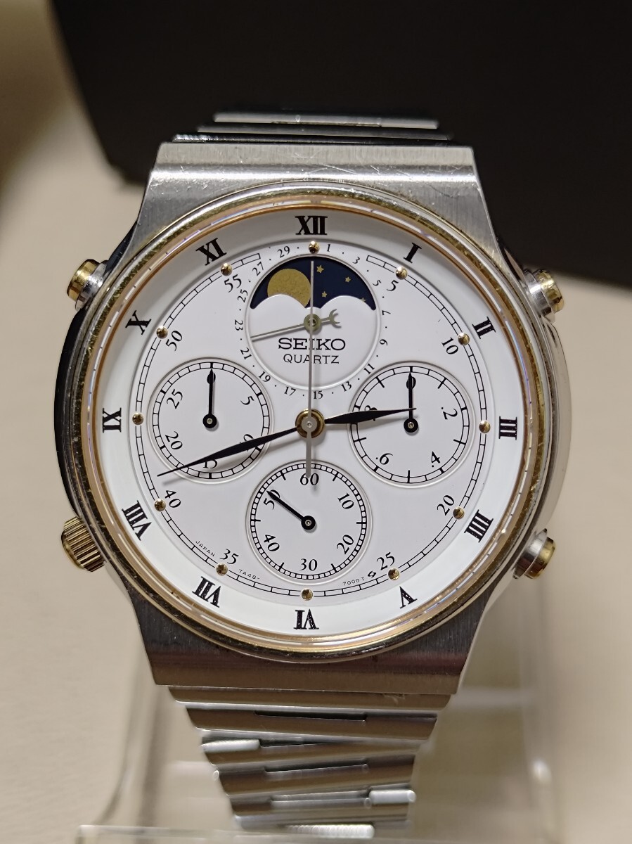 SEIKO / セイコー ムーンフェイズ クロノグラフ クォーツ 7A48-7000 ホワイト文字盤 純正ブレス 5/100秒計測 ラップ計測・ 稼動品!拍卖