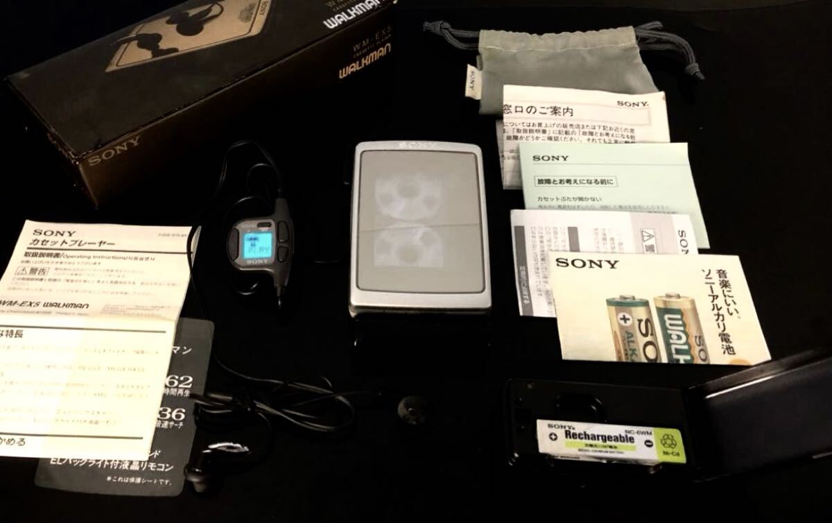 カセットウォークマンSONY WM-EX5 外箱付、銀色「整備済み、完動超美品」!拍卖