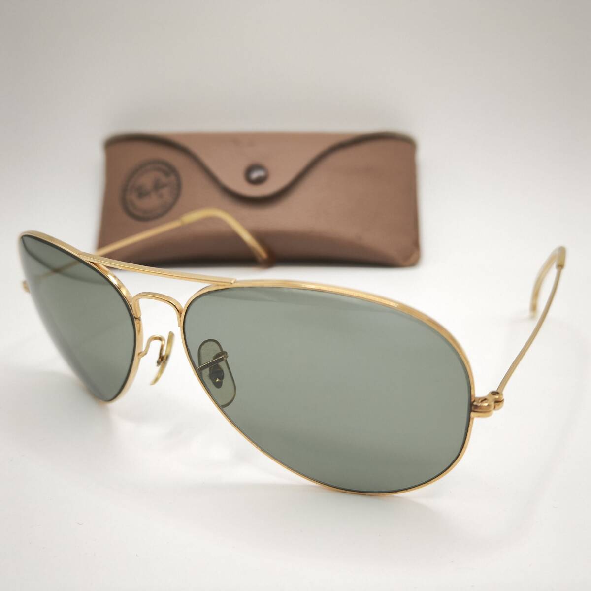 希少62mm B&L RAY-BAN USA ボシュロム製 アビエーター ティアドロップ G-15 ゴールド サングラス 米国製【当時物B&Lケース付】拍卖