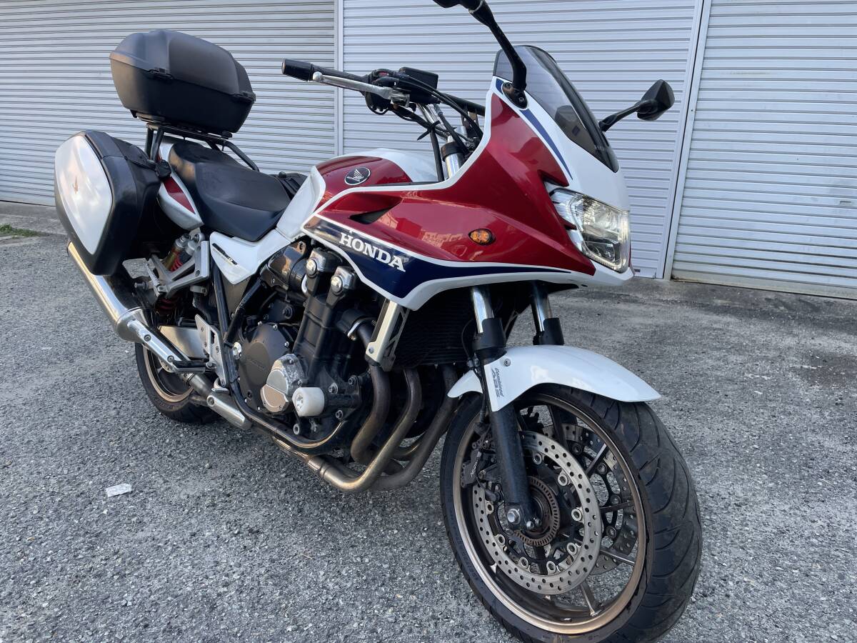 初年度H28年 サイドボックス装備 CB1300SB スーパーボルドール SC54 書類、純正キー2本付き拍卖