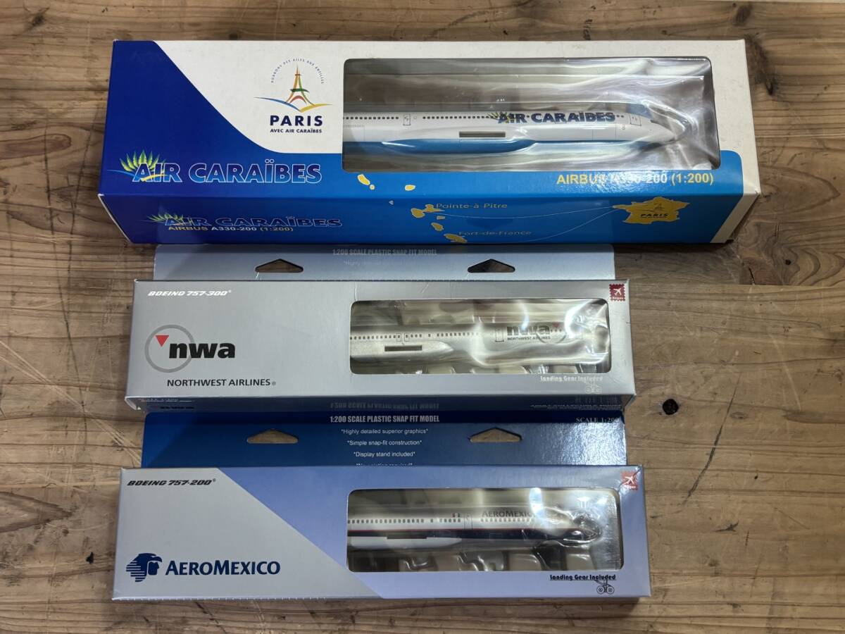 TK05157 1:200 AIR CARAIBES PARIS AIRBUS A330モデル飛行機/hogan ホーガン 1/200 まとめ拍卖