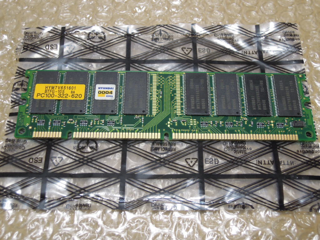 ●168pin PC-100 128MB両面 HYUNDAIチップ(韓国製)HY57V658020B拍卖
