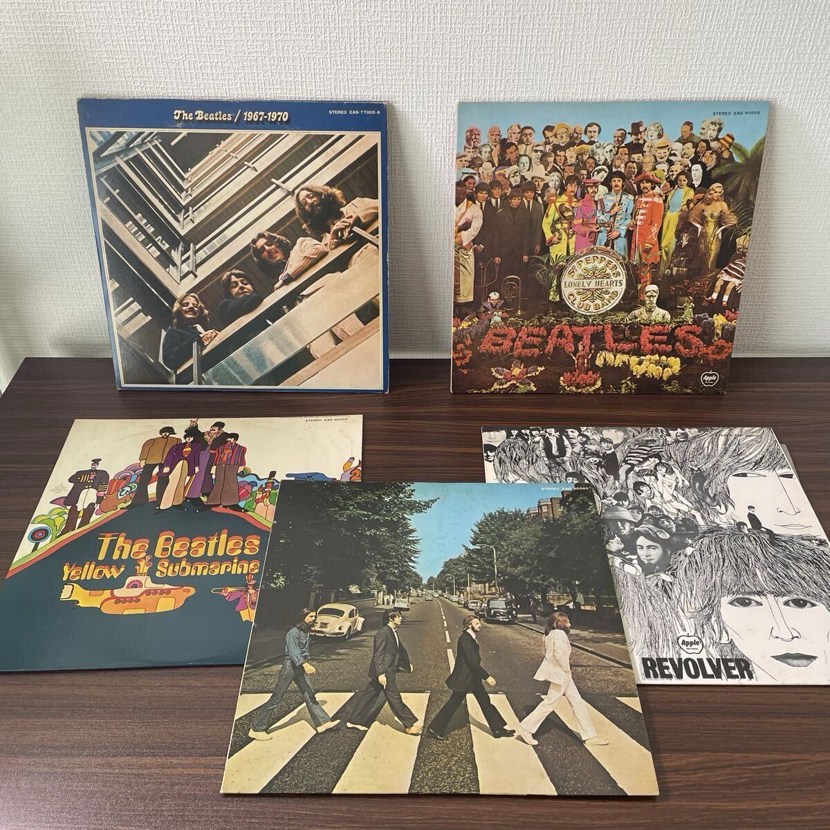1円 スタート The Beatles ビートルズ LPレコード 5枚セット Yellow Submarine Revolver拍卖