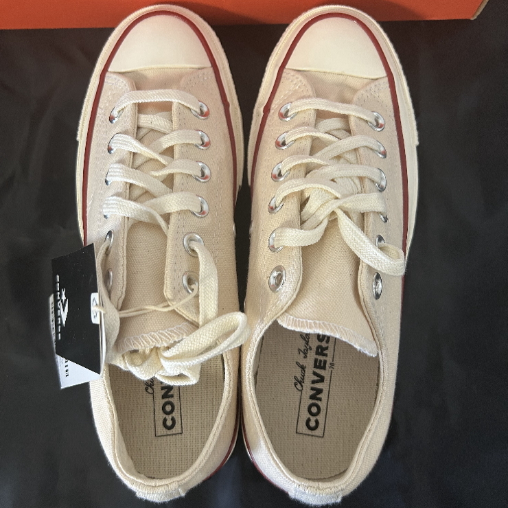 新品未使用 CONVERSE CT70 OX 23.5cm PARCHMENT コンバース ローカット チャックテイラー クリーム/ホワイト CT70 162062C拍卖