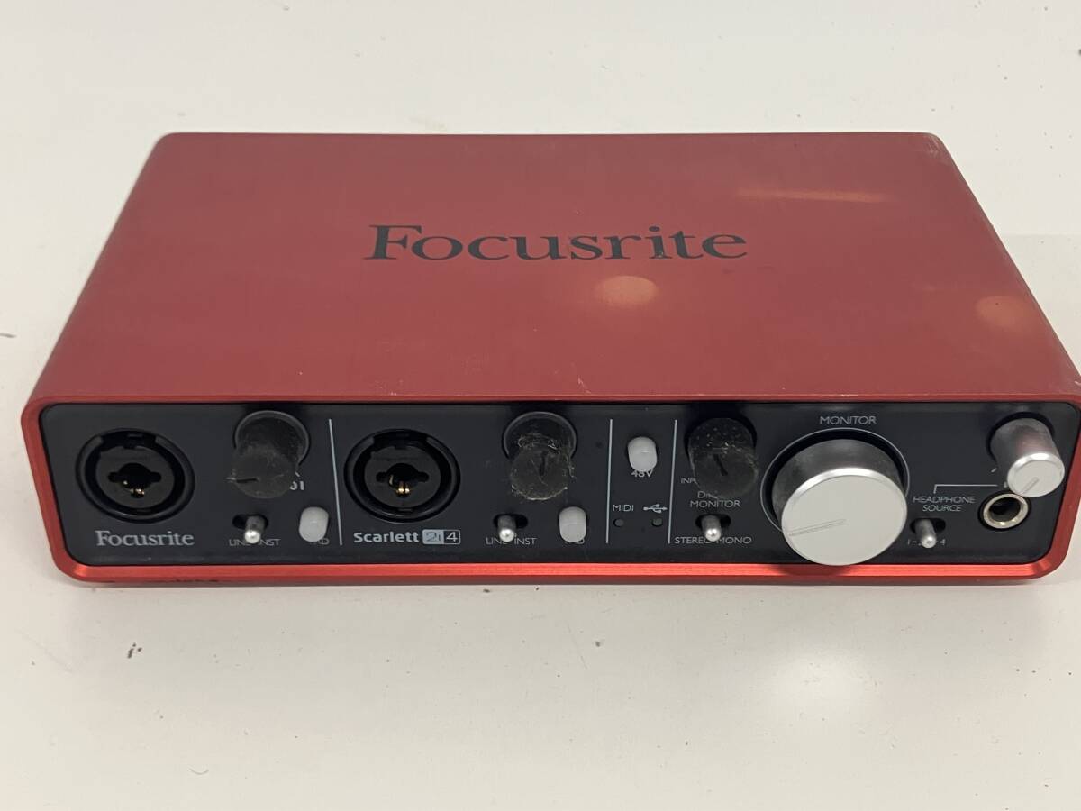 ①h21◆Focusrite フォーカスライト◆Scarlett 2i4 USB オーディオインターフェース 赤 レッド 音楽 制作 レコーディング 機材 本体のみ拍卖