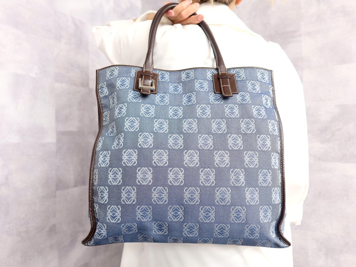 ●超美品●LOEWE ロエベ●メンズ●アナグラム●デニム カーフ レザー 本革●トート バッグ●ブルー ブラウン●A4 ビジネス かばん●Js68043拍卖