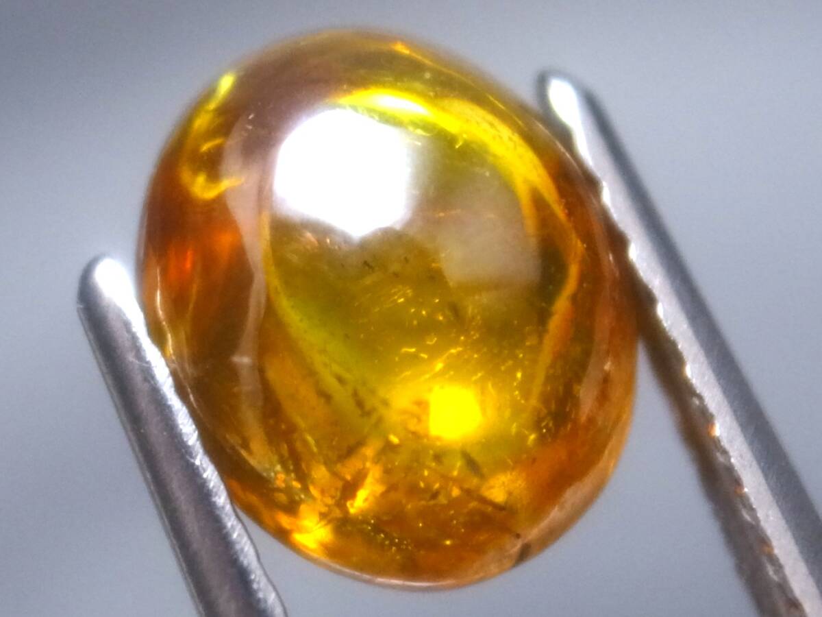 1.89ct 新品・天然スフェーン カボションカット マダガスカル産拍卖