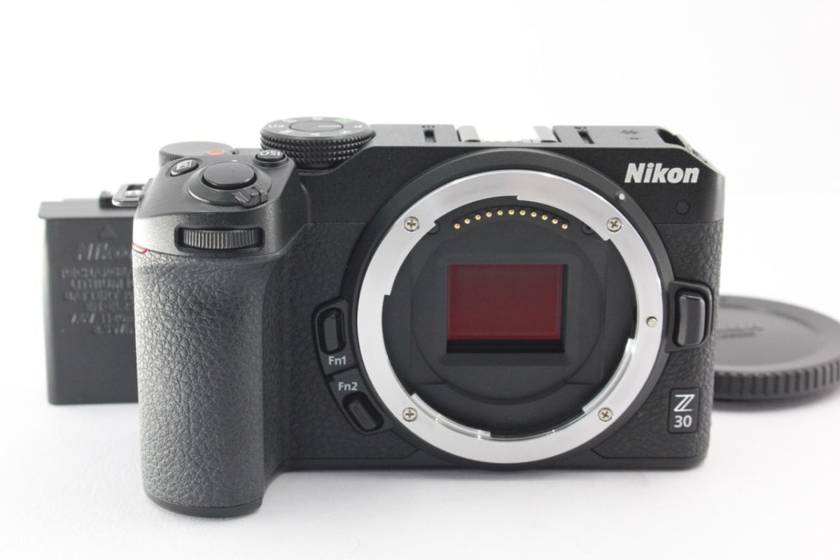 ★特上品★ ニコン NIKON Z30 ボディ ショット数 4467回 《キャップ 付き》 C4 A8129拍卖