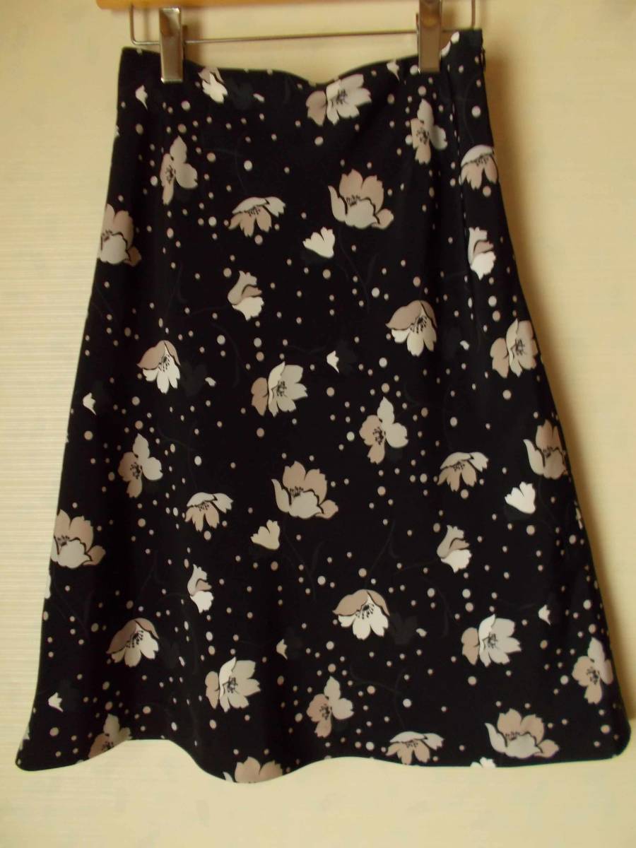 コパン レディース スカート ヒップボーン ひざ丈 Lサイズ 黒x白xピンク 花柄拍卖