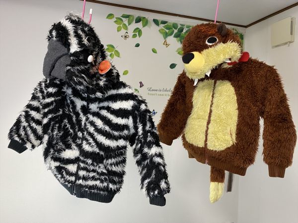 値下げMPS ライトオン シマウマ サイズ100 オオカミ サイズ110 ジャンパー パーカー フーディージャケット セット まとめて拍卖