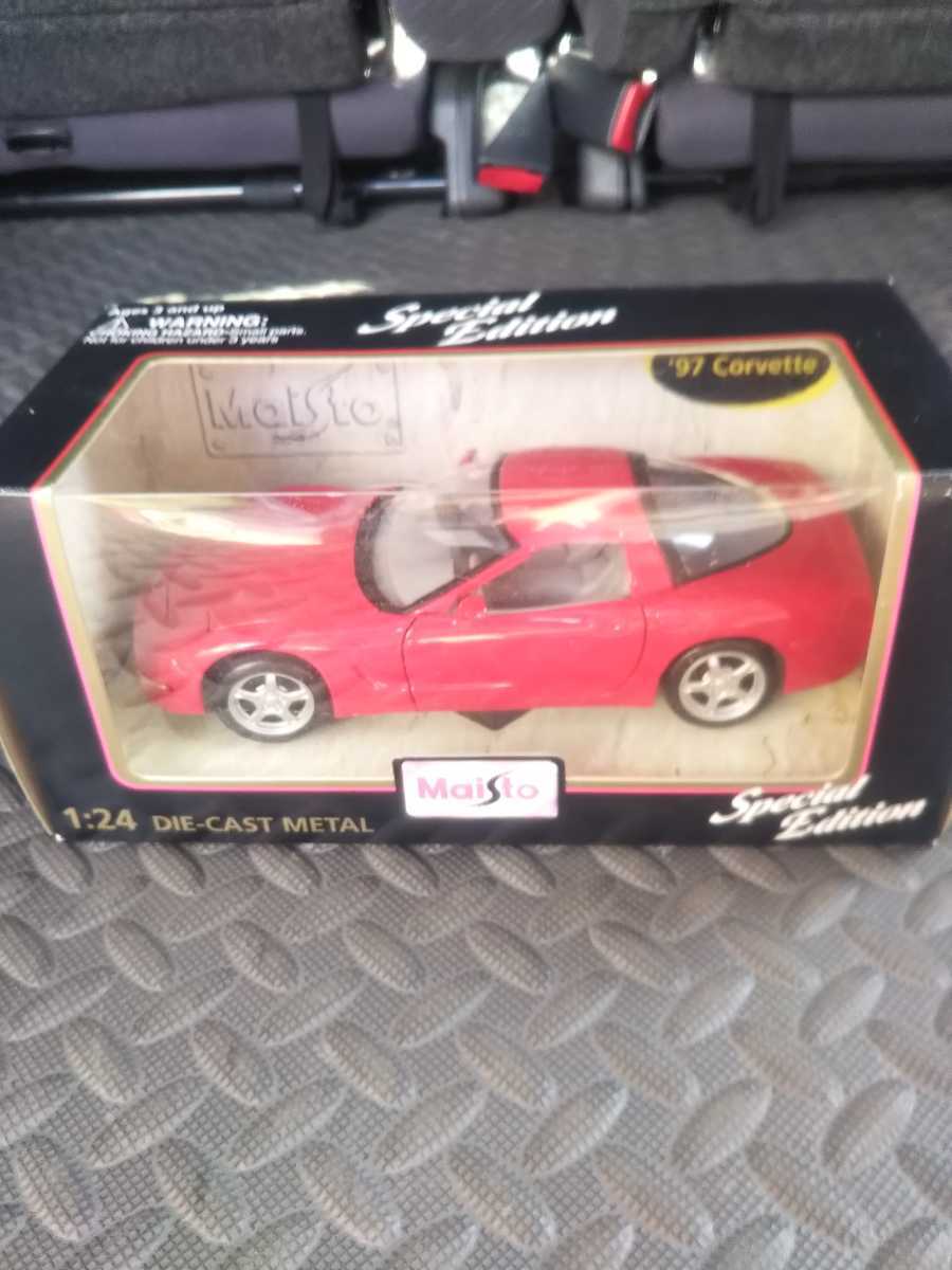 未開封 maisto マイスト 1/24 コルベット corvette ミニチュア ミニカー '97拍卖