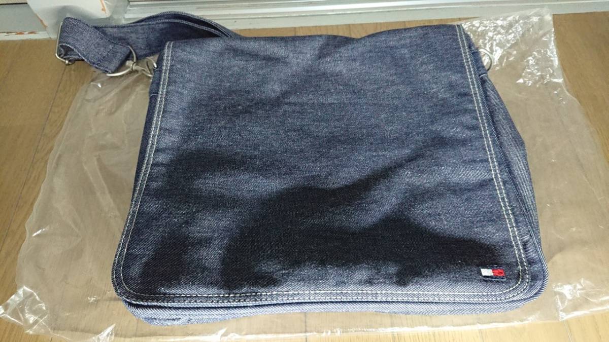 【未使用】Tommy Hilfiger Jeans messenger bag ジーンズメッセンジャーバック【粗品・非売品・レア品】拍卖