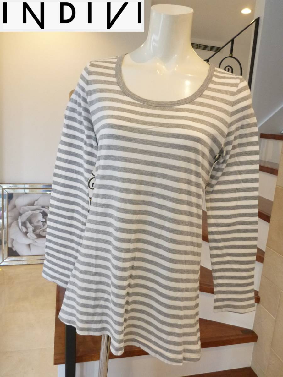 美品 INDIVI(インディヴィ)★インディビ★グレー×白 チュニック丈 カットソー 40 L相当拍卖