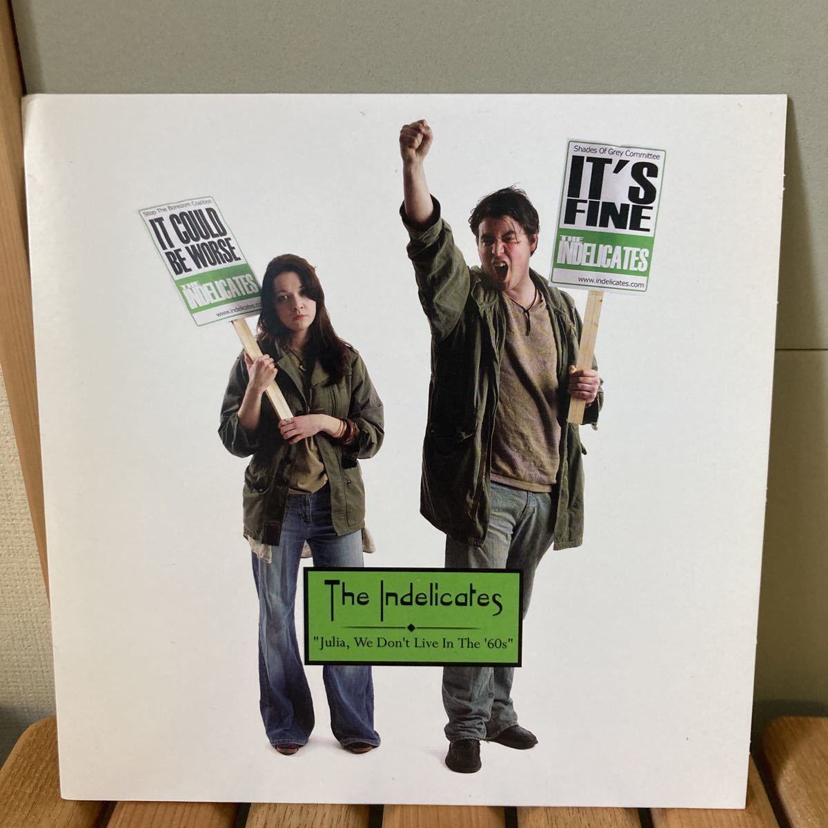 the indelicates、julia. we don't live in the '60s拍卖