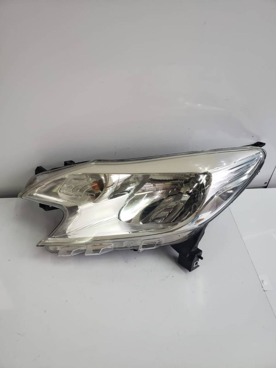 ニッサン ノート E12 ヘッドライト 左拍卖