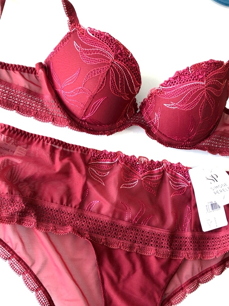 80A+L☆シモーヌ ペレールSIMONE PERELE KISSフランス海外高級ランジェリー拍卖