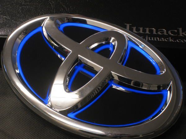 代引不可 トヨタ車用LEDトランスエンブレム【LTE-T2】アルファード、ヴェルファイア、ハイエース、SAI、ヴィッツ、オーリス用拍卖