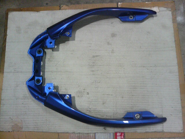 SUZUKI スカイウェイブ250 タイプM 純正CJ44,45,46 サイドカウル タンデムバー中古,傷汚れあります。拍卖