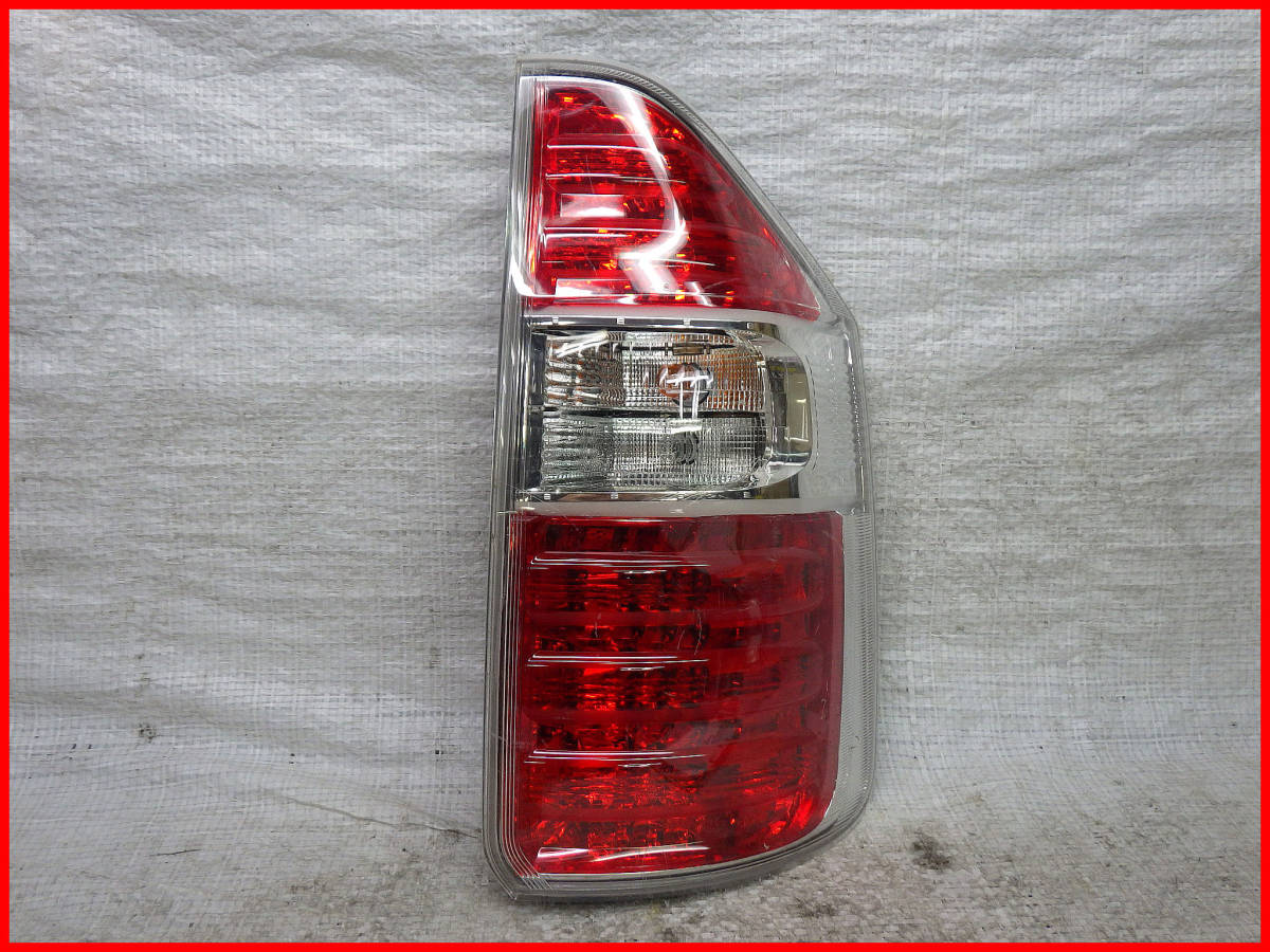 ZRR70G ZRR75G ZRR70W ZRR75W 前期 ノア 右テールランプ右テールライト 右側 ICHIKOH 28-198拍卖