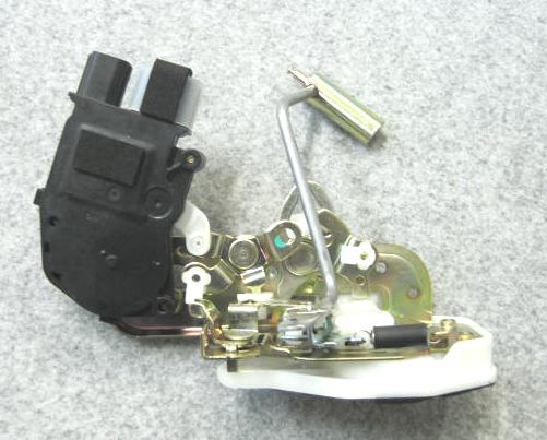 新品 GH3 HRV リアドアロック 72650-S4N-J02 左 GH4 H-RV HR-V ホンダ純正 未装着拍卖