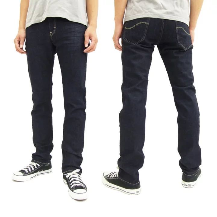 Lee スリム テーパード LM0813-100-28メンズ ワンウォッシュ タイトシルエットでありながら、ストレスフリーの穿き心地も実現されています拍卖