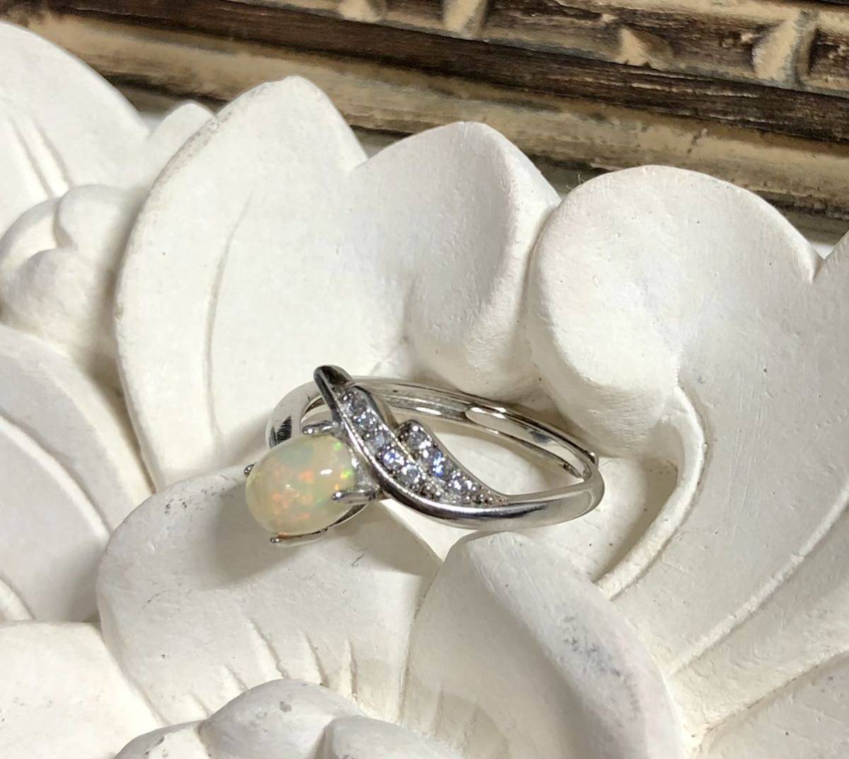 ◆宝石質 オパール 指輪 フリーサイズリング 13号~ デザインリング☆。.:*・゜12800拍卖