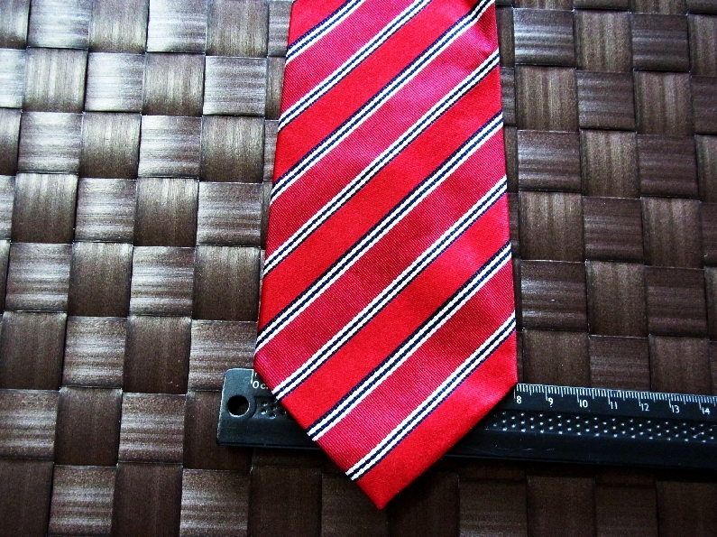 【特選】1702美品【人気の細ナロータイ】シルク100%・P.S.FA ★パーフェクトスーツファクトリー】PSFA/ネクタイ拍卖