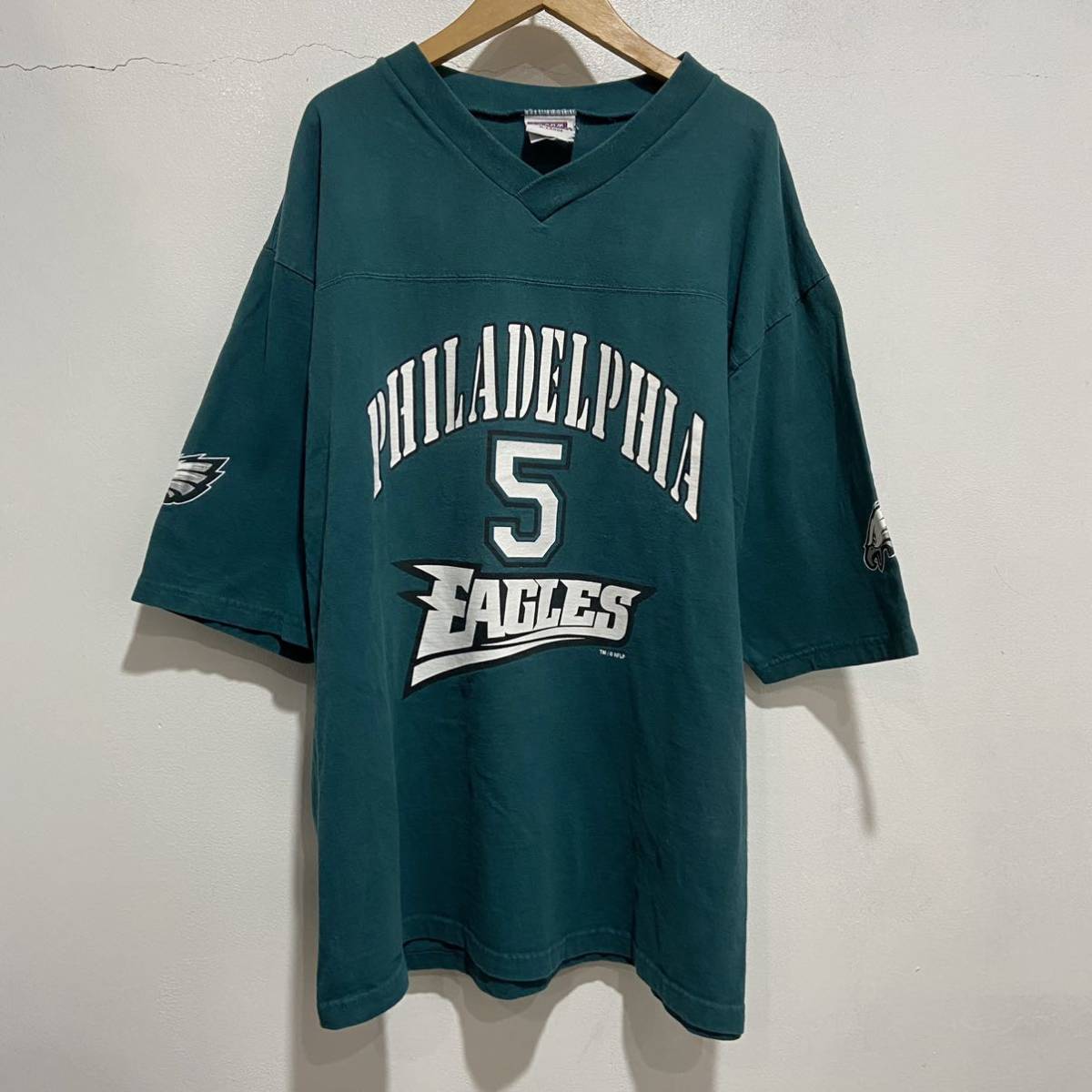 ☆送料無料☆ NFL☆PHILADELPHIA EAGLES☆フットボールTシャツ☆XL拍卖