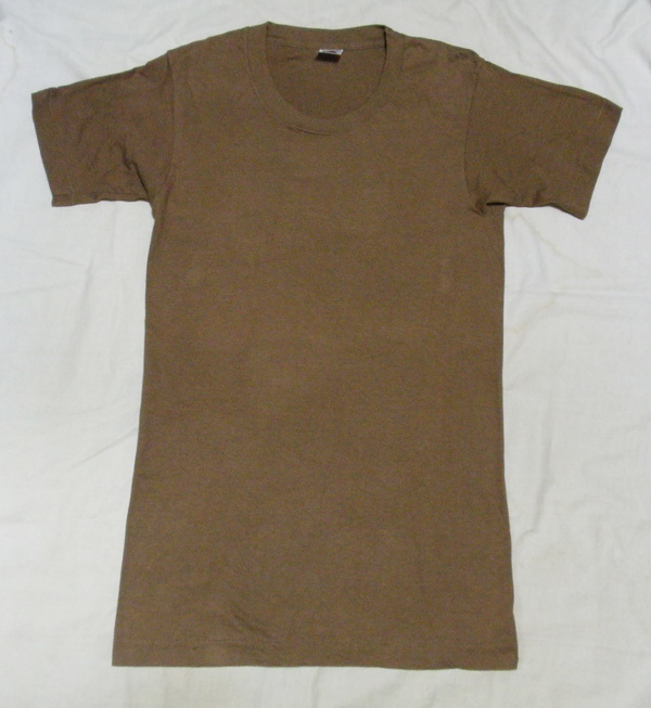 S【80’s/無地Tシャツ】80年代 フルーツオブザルーム ヴィンテージ コットン クルーネック 丸首 茶系 米国製 アメリカ 古着拍卖