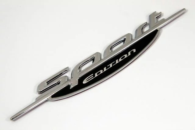 高級感抜群ラグジュアリーSPORT EDITIONエンブレム拍卖