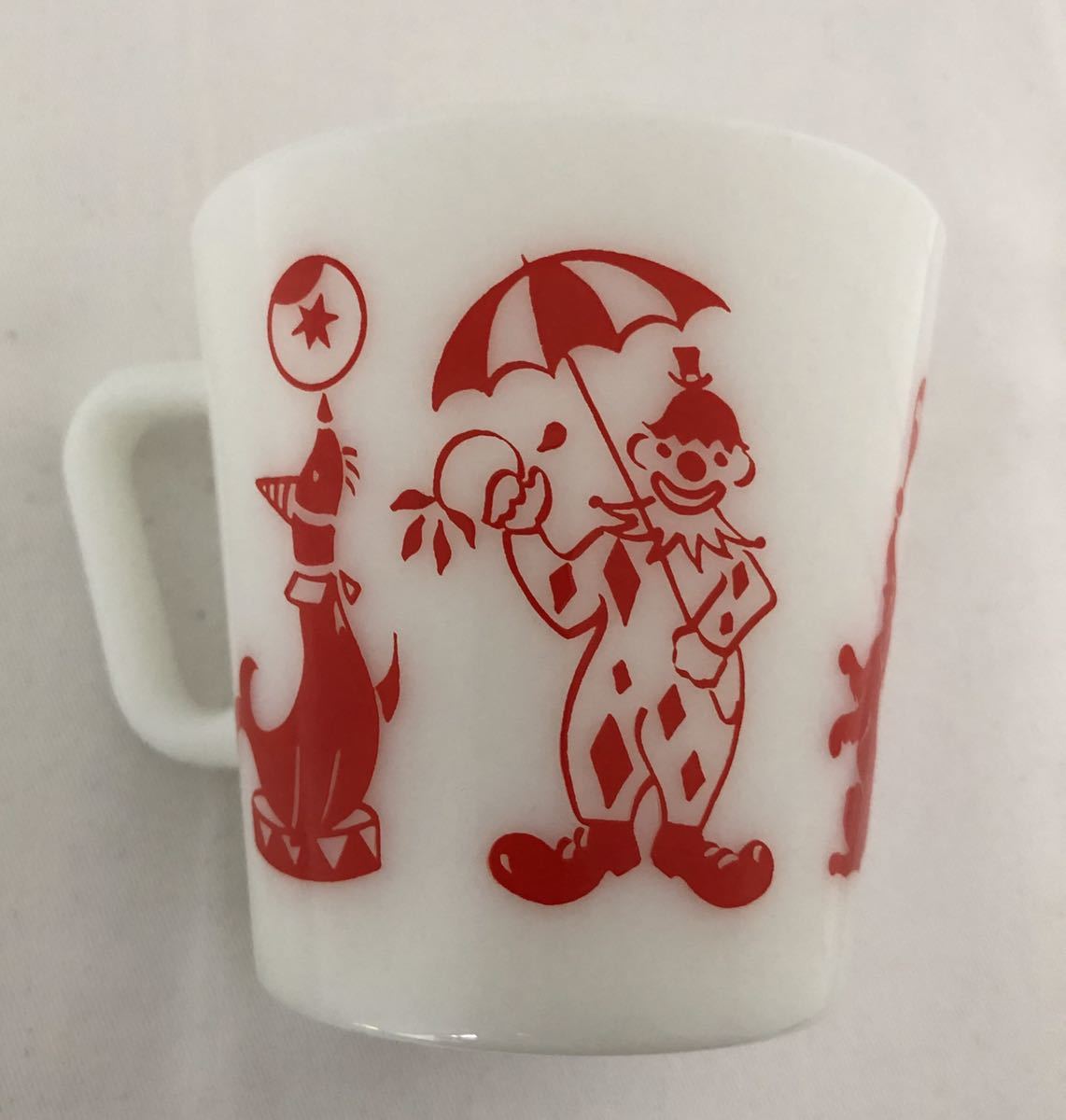 パイレックス PYREX サーカスのゾウ・ピエロ・イヌ・ピエロ・アシカ マグカップ拍卖