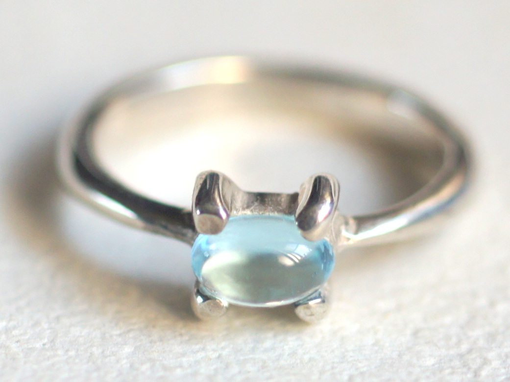 シルバー925製 水色の石付きリング 約9号拍卖