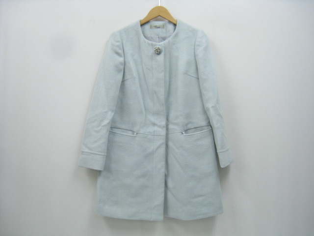 Freesia by FREE'S MART フリージア by フリーズマーケット ノーカラーコート ビジュー付き ボタン 水色 パステルブルー サイズM拍卖