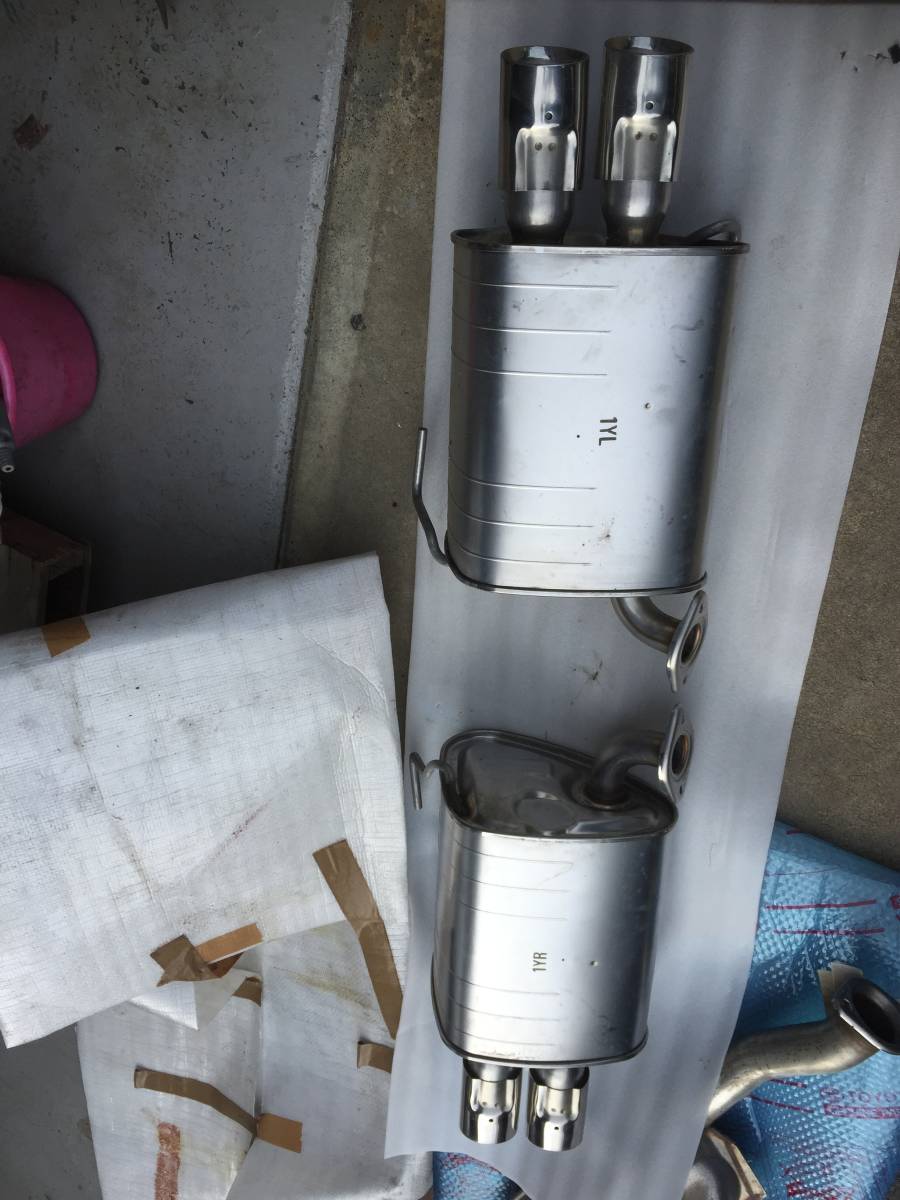 ☆P526-5 良品 SUBARU スバル WRX STI 純正 リアピース 左右セット マフラ- Sakamoto 中古品☆拍卖