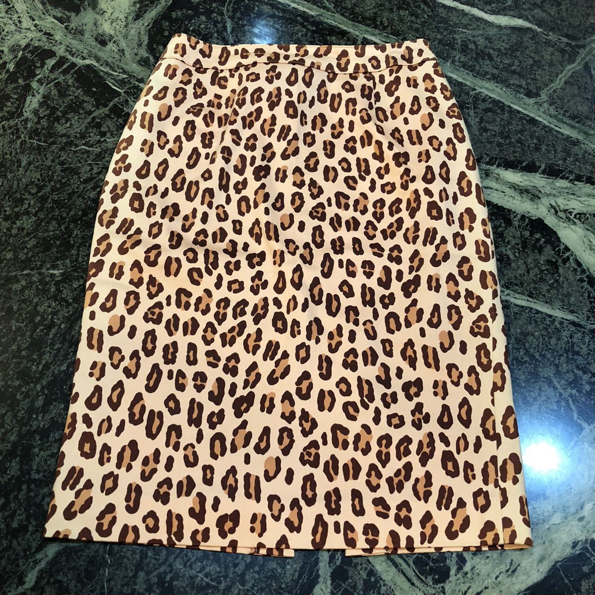 【美品】VICKY★ビッキー タイトスカート ヒョウ柄 豹柄 1サイズ 総柄デザイン Sサイズ ミニスカート拍卖