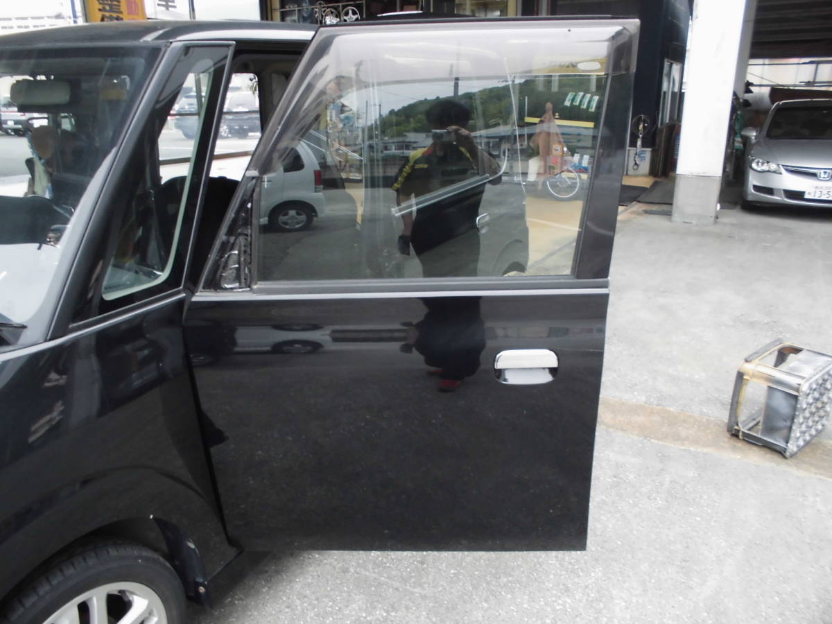 H18 タント カスタム L350S 左 フロント ドア X05 クロ 中古品拍卖