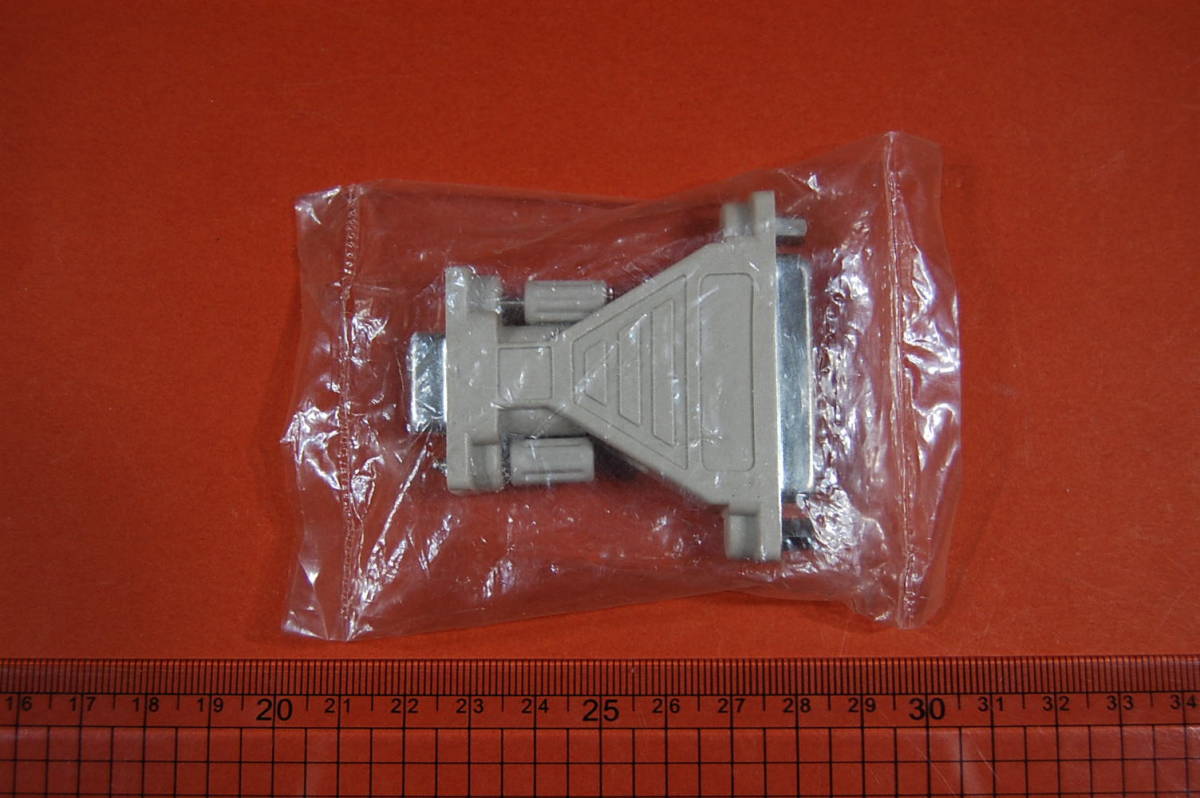 DOS/V PC/AT? D-sub RS-232C 変換コネクター 9ピン メス - 25ピン メス 未開封品? COM1 動作未確認 現状渡し ジャンク扱いにて H-012 拍卖