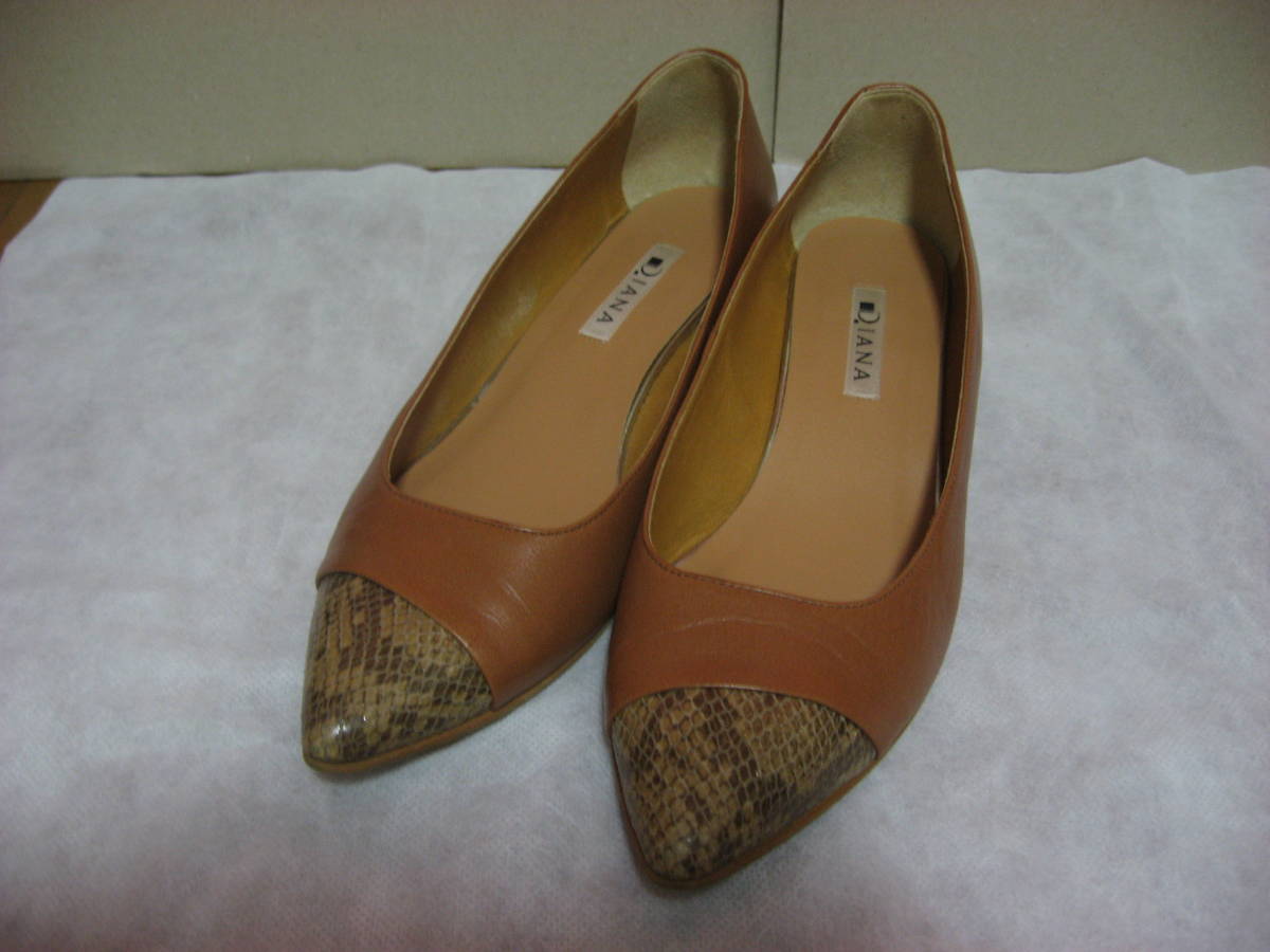◆美品!ダイアナのポインテッドトゥコンビパンプス25cmブラウン×パイソン◆WD拍卖