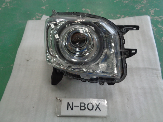 N-BOX JF3 右ヘッドランプユニット LED 即決 5506拍卖
