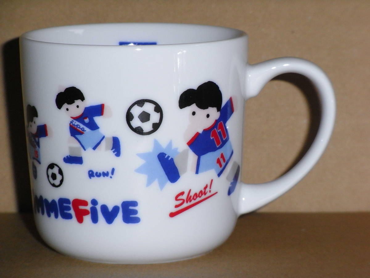 ◎ GiMMEFivE ギミーファイブ 1993 サンリオ マグカップ サッカー ◎拍卖